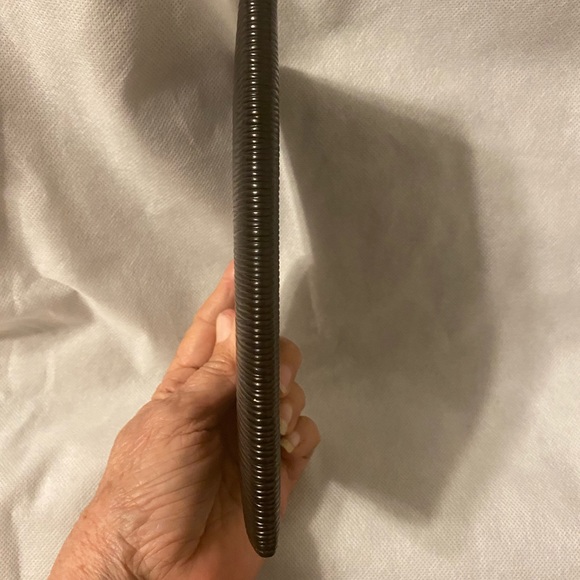 Louis Vuitton Epi Expandable Long Wallet - Picture 4 of 11